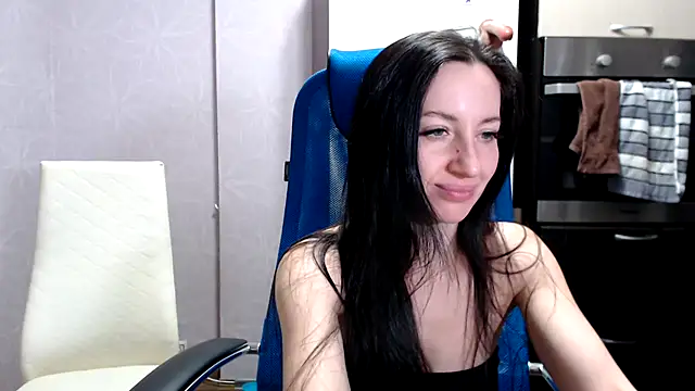 RailyMellow online show from 12.20.24