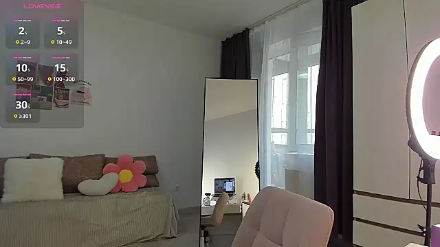  cometoseeme  online show from 07.01.26