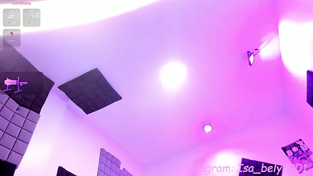 Isa belly online show from 01.17.25