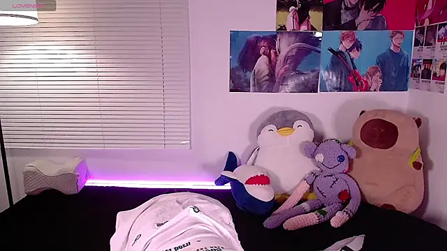 Snapshot of angel_bless19 chatting on 12.11.24 angel bless19 online show from 12.11.24