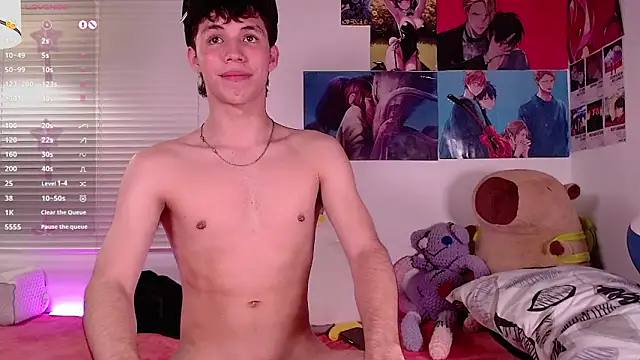 Snapshot of angel_bless19 chatting on 12.19.24 angel bless19 online show from 12.19.24