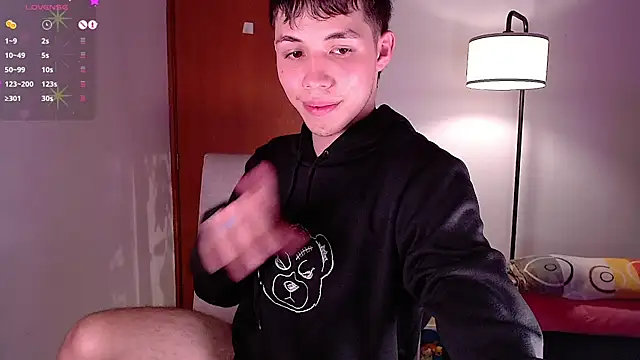 Snapshot of angel_bless19 chatting on 12.26.24 angel bless19 online show from 12.26.24