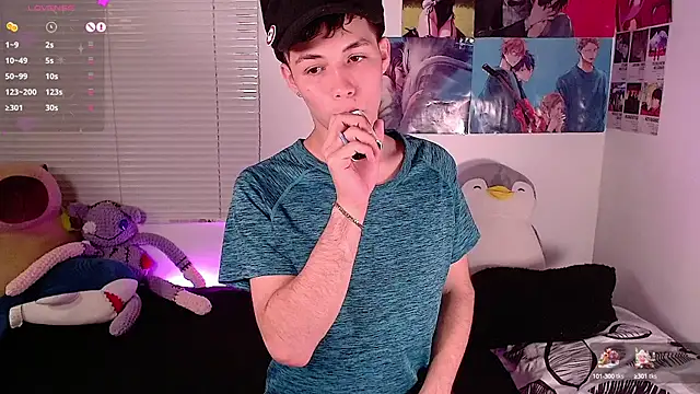 Snapshot of angel_bless19 chatting on 12.27.24 angel bless19 online show from 12.27.24