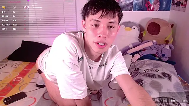 Snapshot of angel_bless19 chatting on 02.05.25 angel bless19 online show from 02.05.25