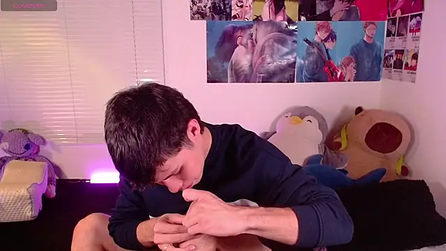 Snapshot of angel_bless19 chatting on 02.25.25 angel bless19 online show from 02.25.25