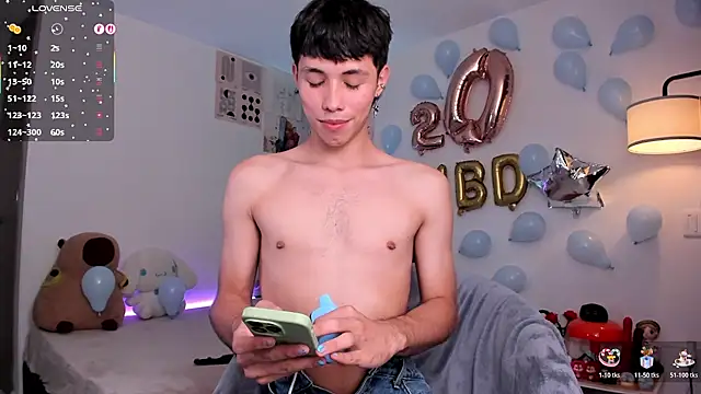 Snapshot of angel_bless19 chatting on 11.26.25 angel bless19 online show from 11.26.25