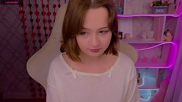 Mary uw online show from 02.12.26