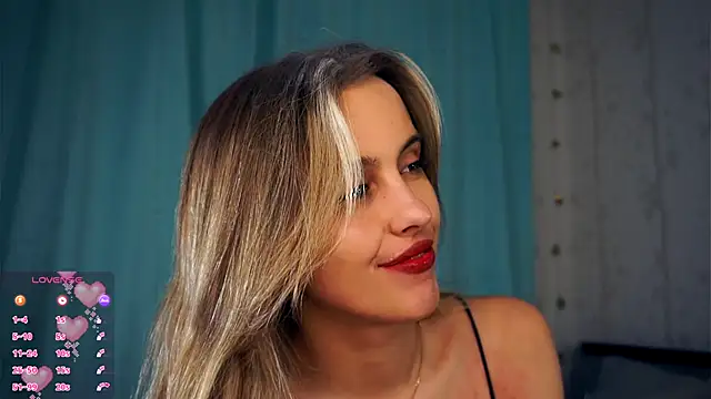 FannyHewson online show from 10.18.25