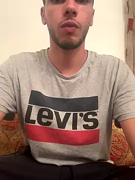 Snapshot of 2DemetCCoop2 chatting on 10.06.25 2DemetCCoop2 online show from 10.06.25