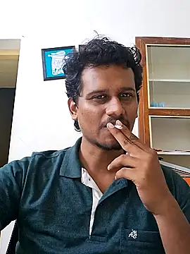 Snapshot of Long_Laster chatting on 12.04.24 Long Laster online show from 12.04.24