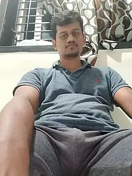 Snapshot of Long_Laster chatting on 09.28.25 Long Laster online show from 09.28.25