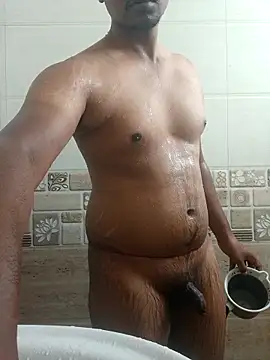 Snapshot of Long_Laster chatting on 10.07.25 Long Laster online show from 10.07.25