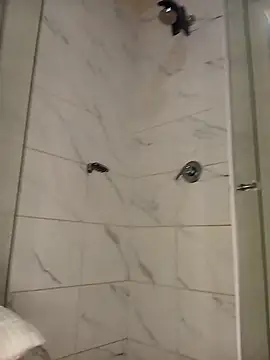 Snapshot of Cocowett chatting on 10.25.25 Cocowett online show from 10.25.25