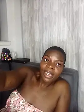 Snapshot of Cocowett chatting on 11.07.25 Cocowett online show from 11.07.25