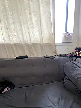 Snapshot of Cocowett chatting on 11.19.25 Cocowett online show from 11.19.25