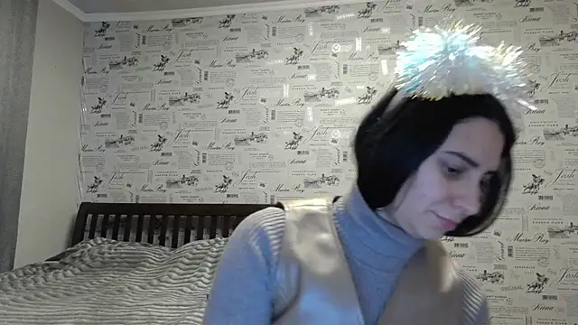 Snapshot of Kashtanka_ chatting on 12.24.24 Kashtanka  online show from 12.24.24