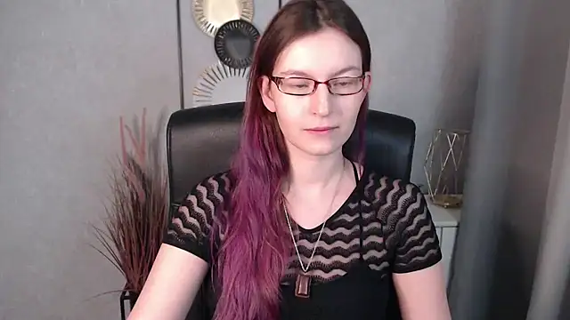 emmaxDelight online show from 01.16.25