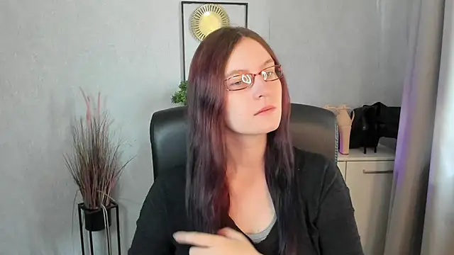 emmaxDelight online show from 07.15.26