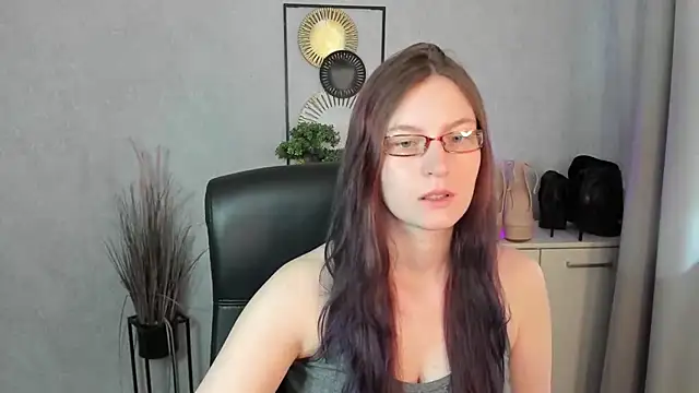 emmaxDelight online show from 07.23.26