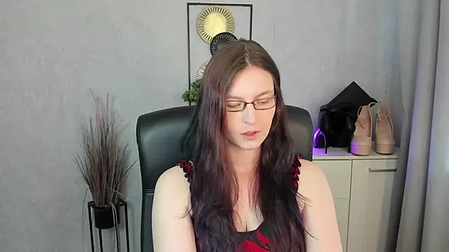 emmaxDelight online show from 07.24.26