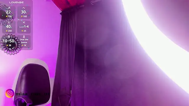 Mia ross16 online show from 12.21.24