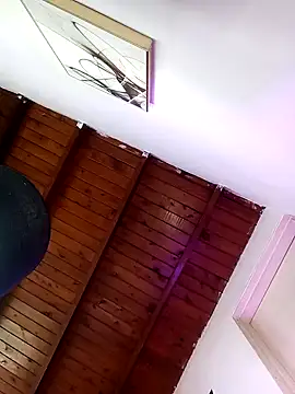 Mia ross16 online show from 12.24.24