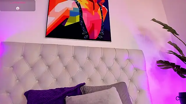 Mia ross16 online show from 02.01.25