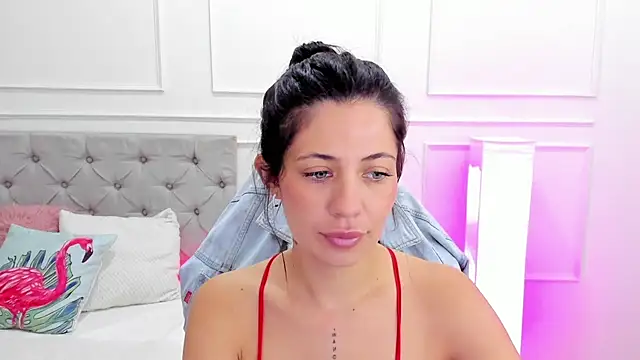 Emma Brown 0 online show from 02.04.25