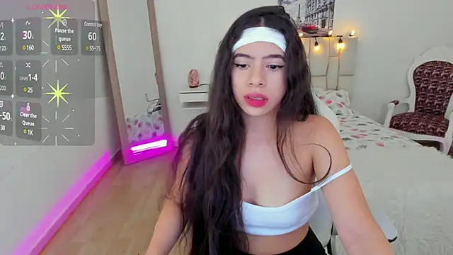 zoe turnner 18 online show from 01.11.25