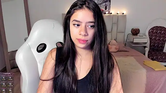 zoe turnner 18 online show from 09.22.25