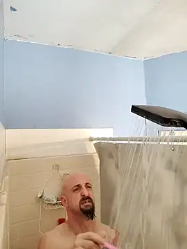 Snapshot of armdy371 chatting on 01.20.25 armdy371 online show from 01.20.25