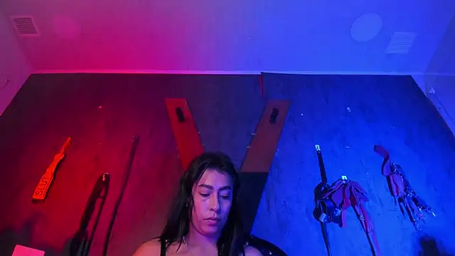 Carolina Arias online show from 01.13.25