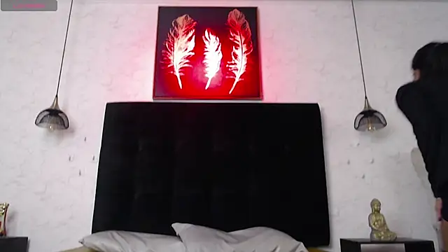 Carolina Arias online show from 01.25.25