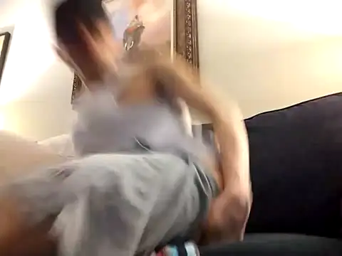 Snapshot of Fuboo chatting on 02.25.25 Fuboo online show from 02.25.25