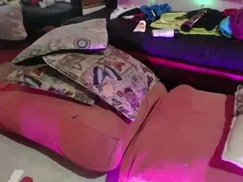 laye19 online show from 01.19.25