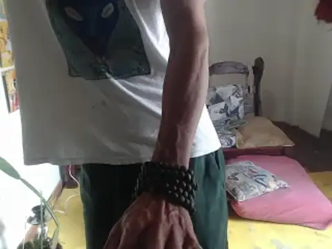 laye19 online show from 02.07.25