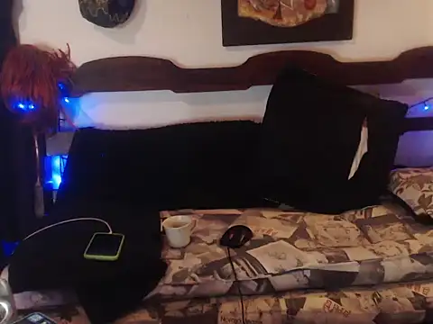 laye19 online show from 10.01.25