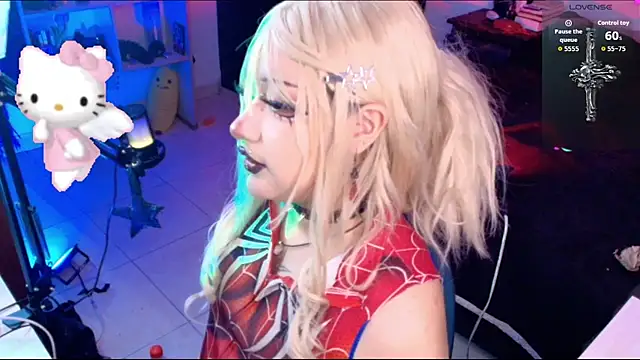 Snapshot of toky_doll chatting on 07.23.26 toky doll online show from 07.23.26