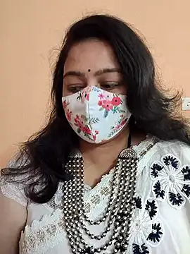 neelu-hoty online show from 01.28.25