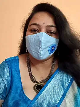 neelu-hoty online show from 02.11.25