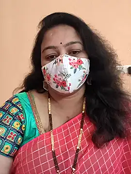 neelu-hoty online show from 03.08.25