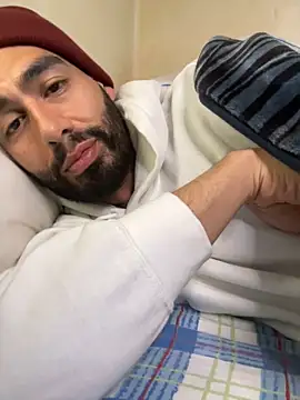 Snapshot of indosmoke chatting on 12.28.24 indosmoke online show from 12.28.24