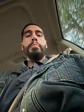 Snapshot of indosmoke chatting on 10.30.25 indosmoke online show from 10.30.25