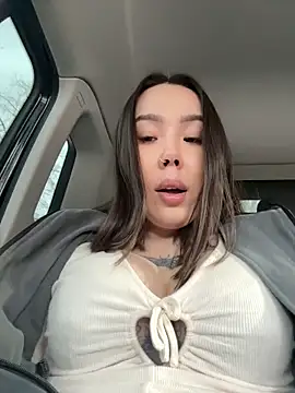 Asian Asami online show from 04.18.26