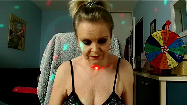 sexyjennyeu online show from 02.05.25