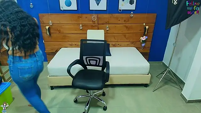 dahiana spark online show from 12.03.25