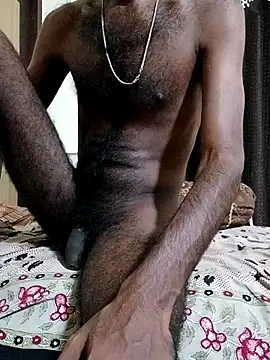 Snapshot of Chocolate_stud10 chatting on 07.01.26 Chocolate stud10 online show from 07.01.26