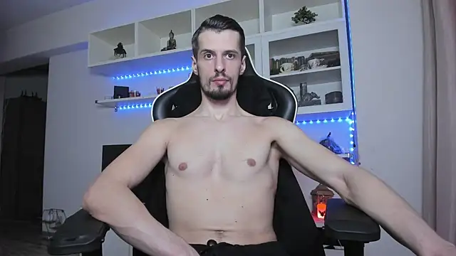 Snapshot of ToddClaytonn chatting on 01.12.26 ToddClaytonn online show from 01.12.26