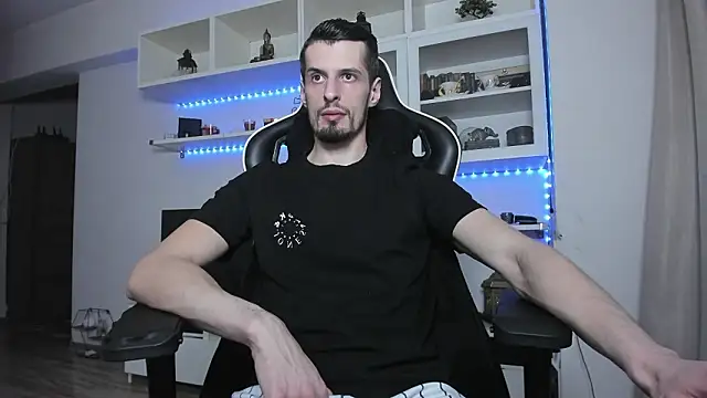 Snapshot of ToddClaytonn chatting on 01.16.26 ToddClaytonn online show from 01.16.26