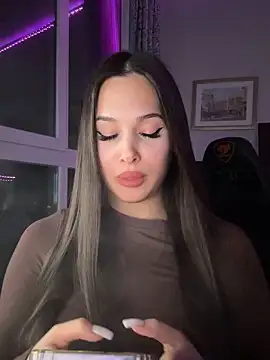 EricaWalls online show from 11.27.25